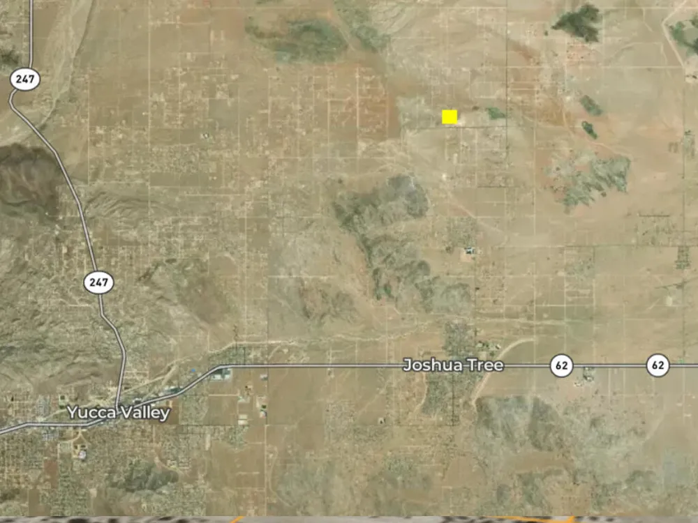 204 Avenida Del Sol Joshua Tree, CA 92252