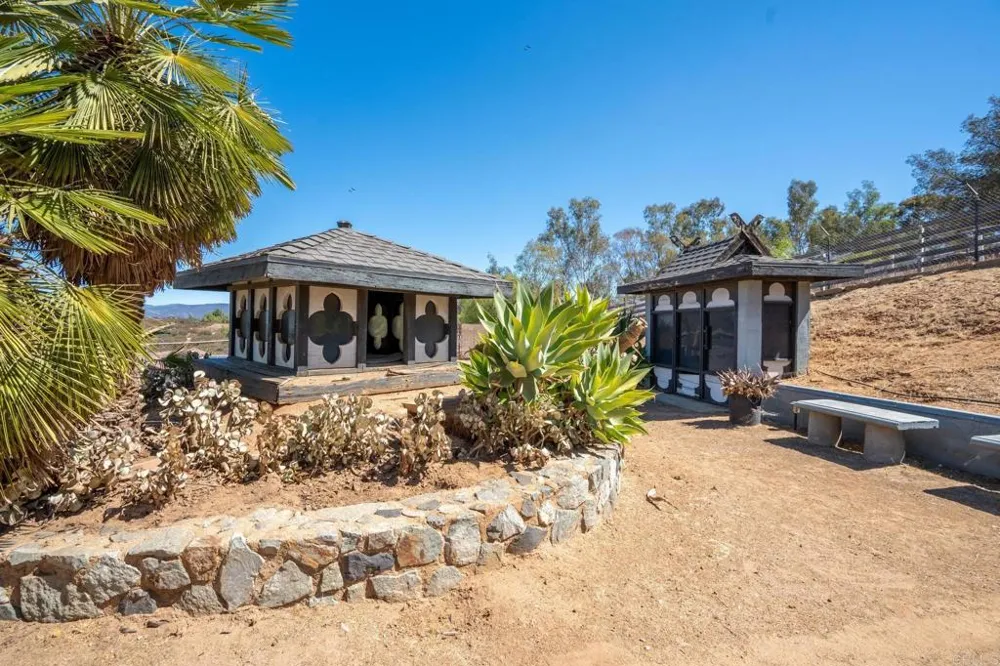 20801 North Burma Road Ramona, CA 92065