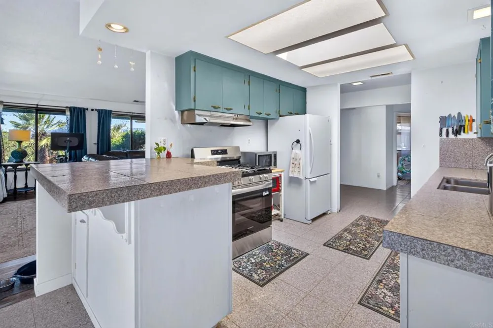 20801 North Burma Road Ramona, CA 92065