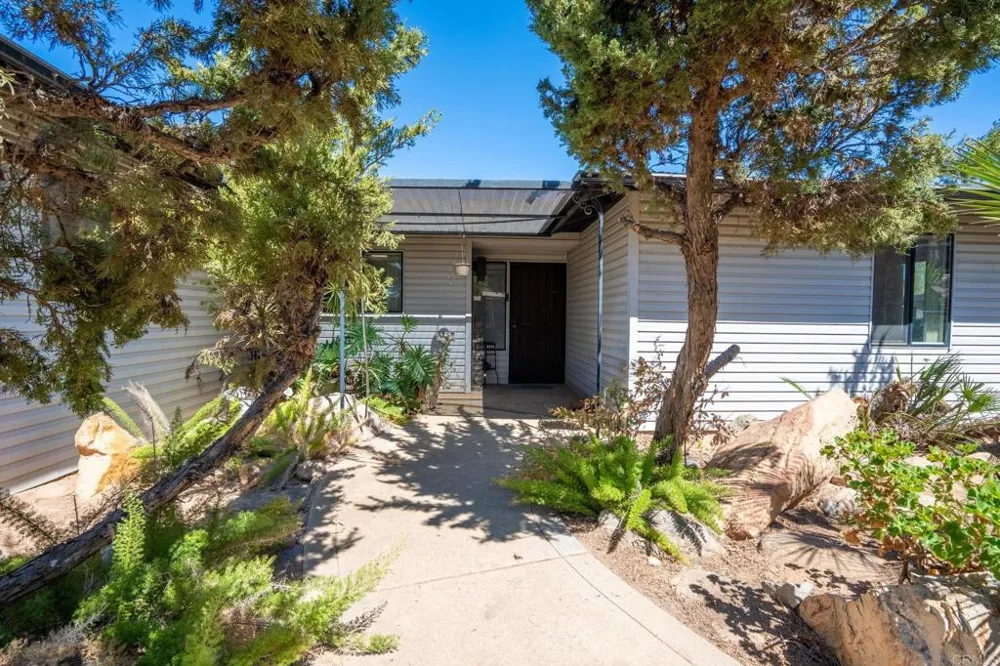 20801 North Burma Road Ramona, CA 92065
