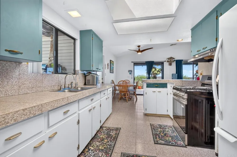 20801 North Burma Road Ramona, CA 92065
