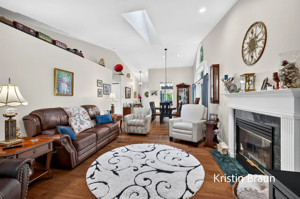 3694 Arborway Drive Norton Shores, MI 49441