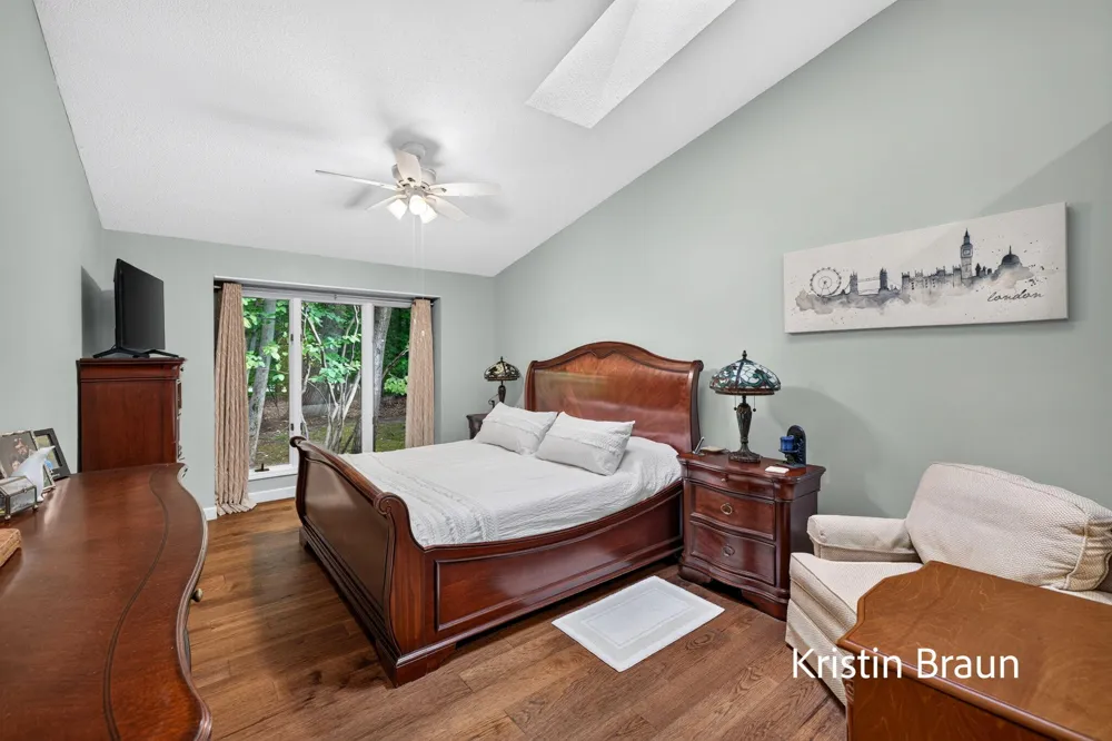 3694 Arborway Drive Norton Shores, MI 49441