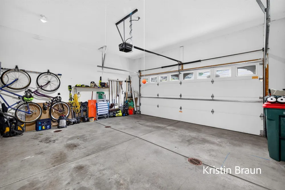 3694 Arborway Drive Norton Shores, MI 49441