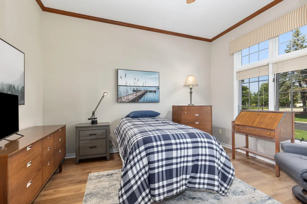 774 Holly Creek Drive Holland, MI 49423