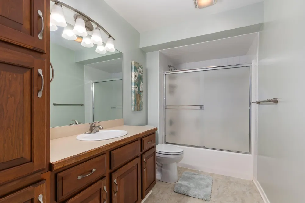 774 Holly Creek Drive Holland, MI 49423