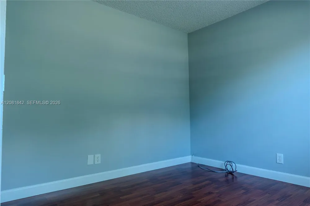 4513 Blue Pine Cir Lake Worth, FL 33463