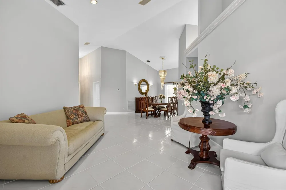 1052 W SHORE DRIVE West Palm Beach, FL 33406