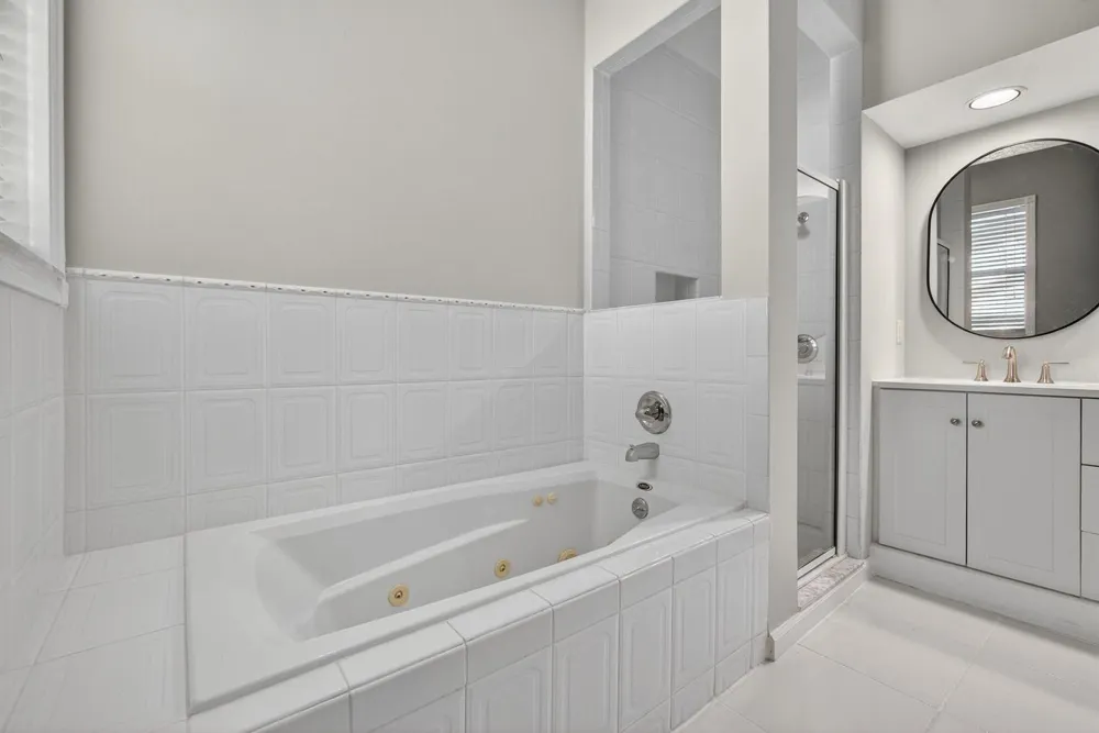 1052 W SHORE DRIVE West Palm Beach, FL 33406