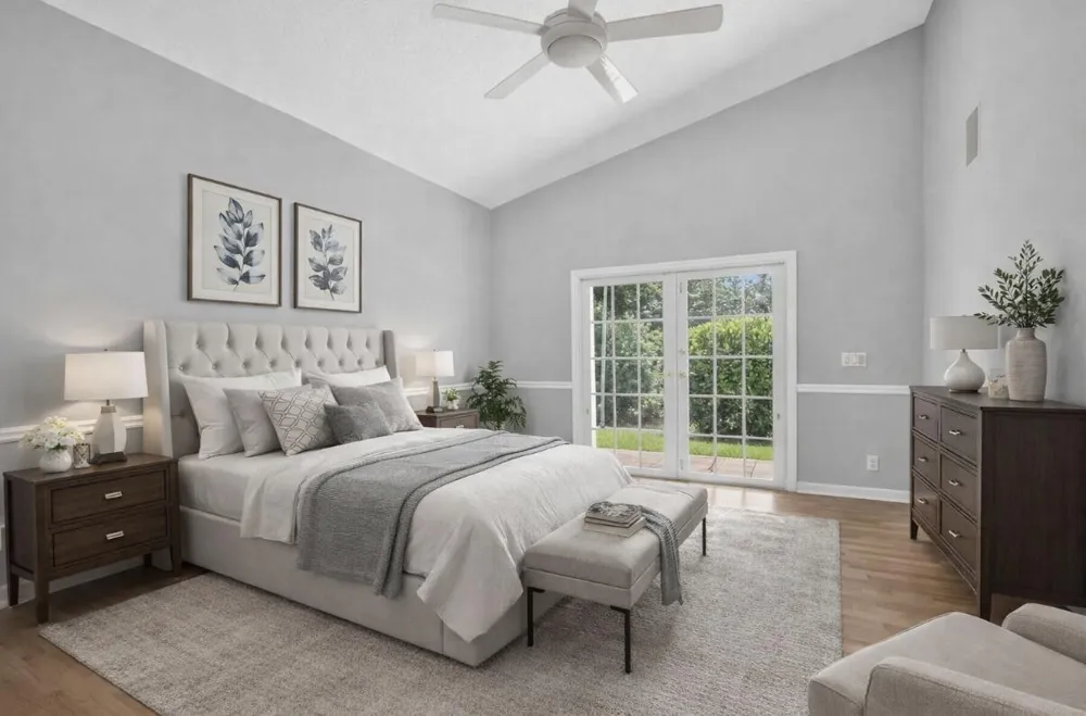 1052 W SHORE DRIVE West Palm Beach, FL 33406