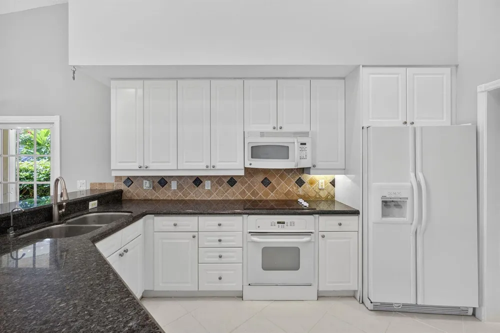 1052 W SHORE DRIVE West Palm Beach, FL 33406