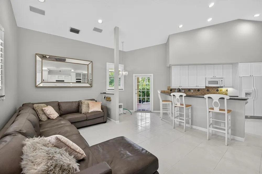 1052 W SHORE DRIVE West Palm Beach, FL 33406
