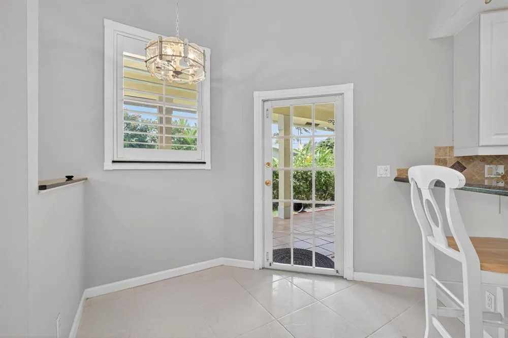 1052 W SHORE DRIVE West Palm Beach, FL 33406