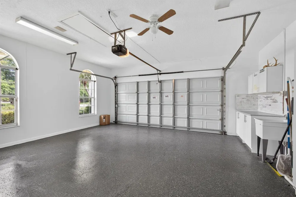1052 W SHORE DRIVE West Palm Beach, FL 33406
