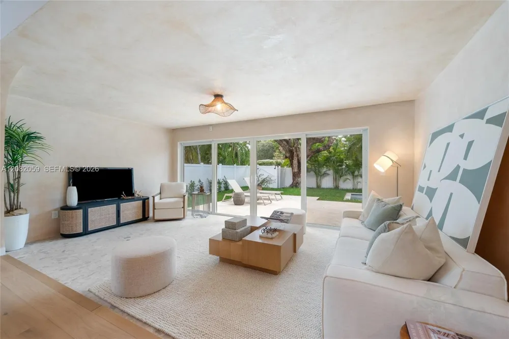 10619 NE 10th Pl Miami Shores, FL 33138