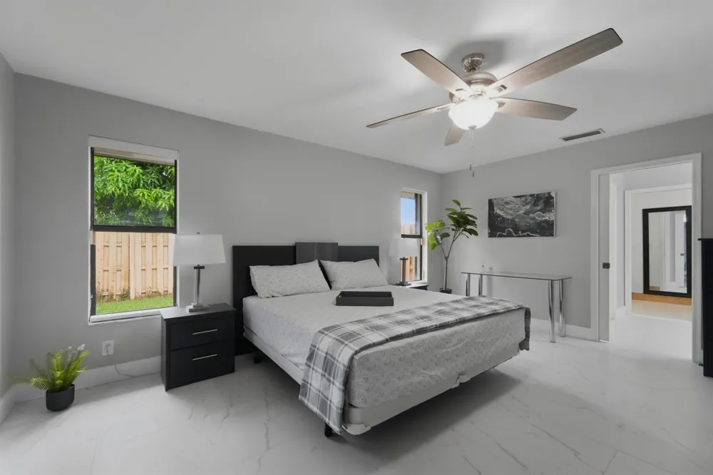 301 KNOTTY WOOD LANE Wellington, FL 33414