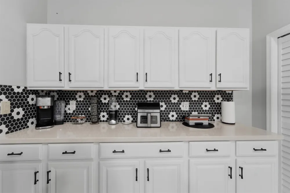 301 KNOTTY WOOD LANE Wellington, FL 33414