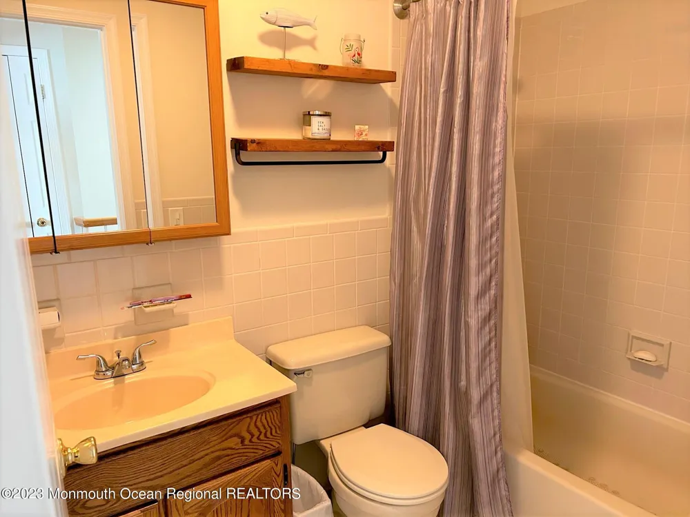 109 Cliff Avenue ##4D Bradley Beach, NJ 07720