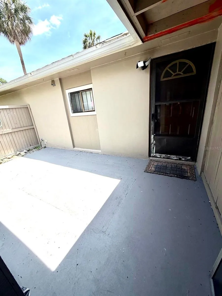 7939 PINE DRIVE #7939 Temple Terrace, FL 33637