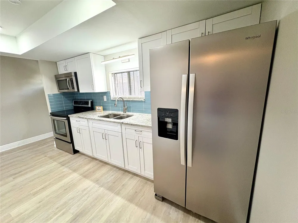 7939 PINE DRIVE #7939 Temple Terrace, FL 33637