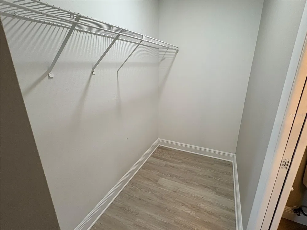 7939 PINE DRIVE #7939 Temple Terrace, FL 33637