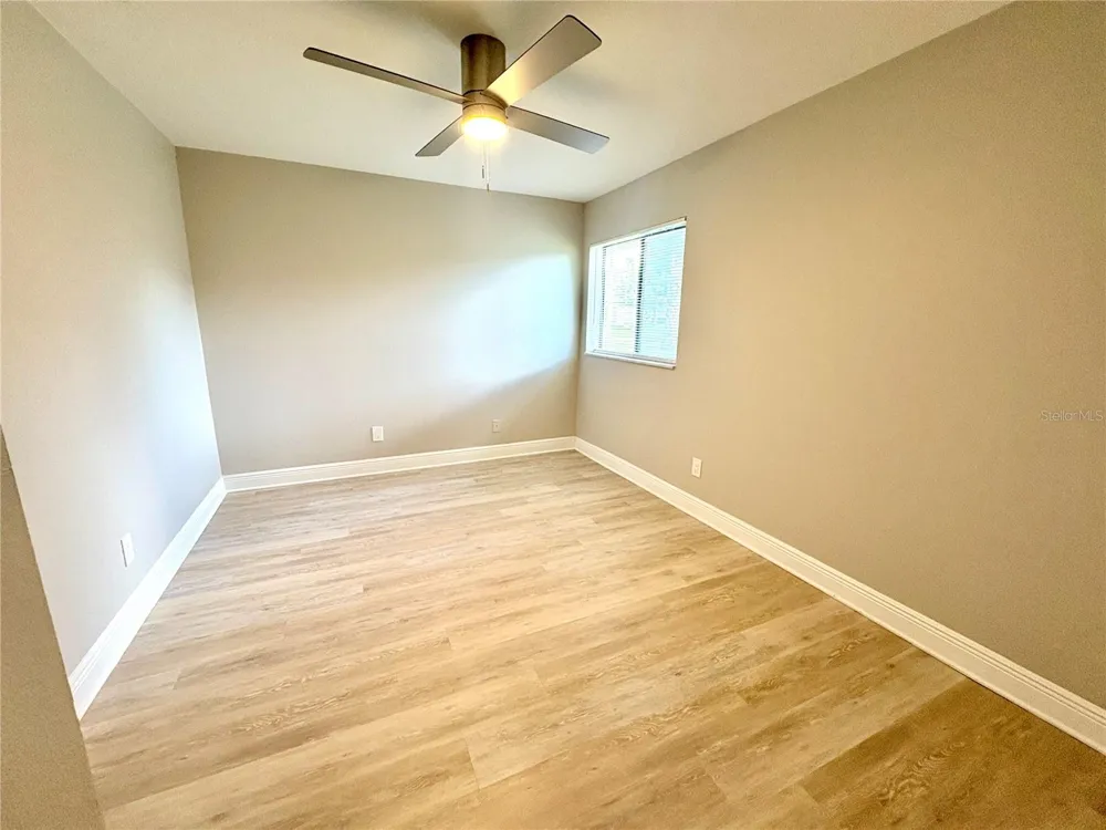 7939 PINE DRIVE #7939 Temple Terrace, FL 33637