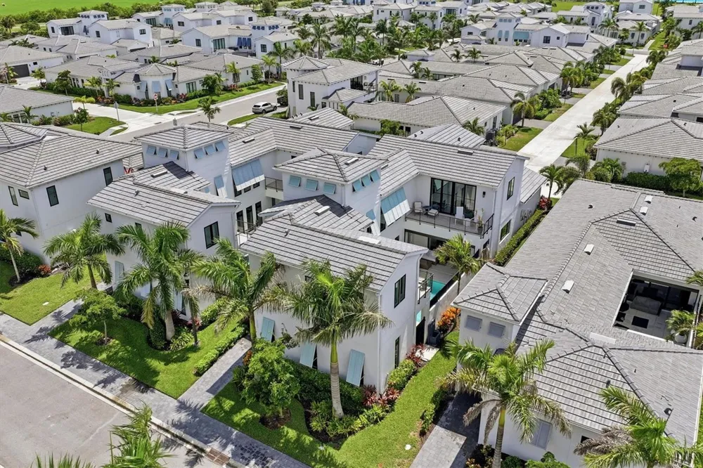 5935 REDBAY BOULEVARD Bradenton, FL 34210