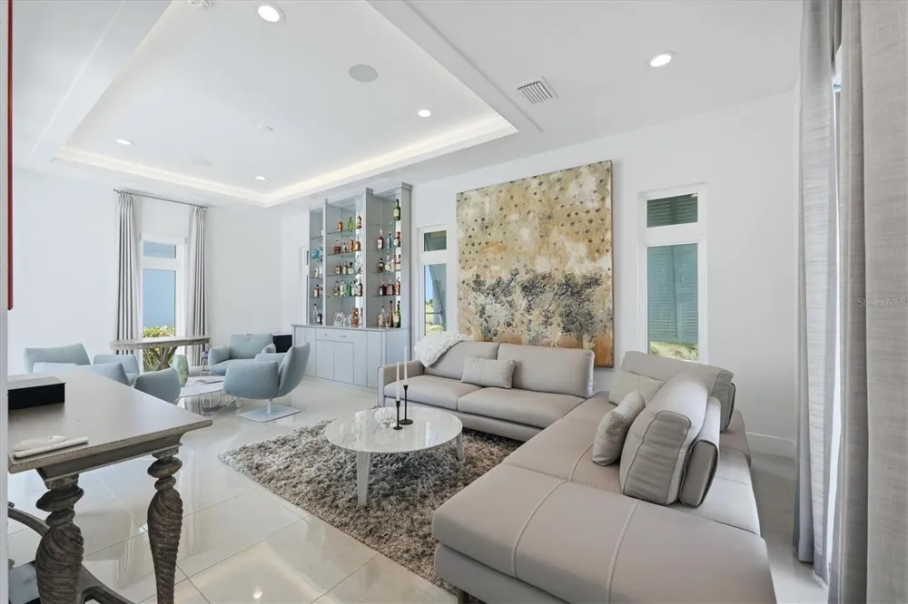 5935 REDBAY BOULEVARD Bradenton, FL 34210
