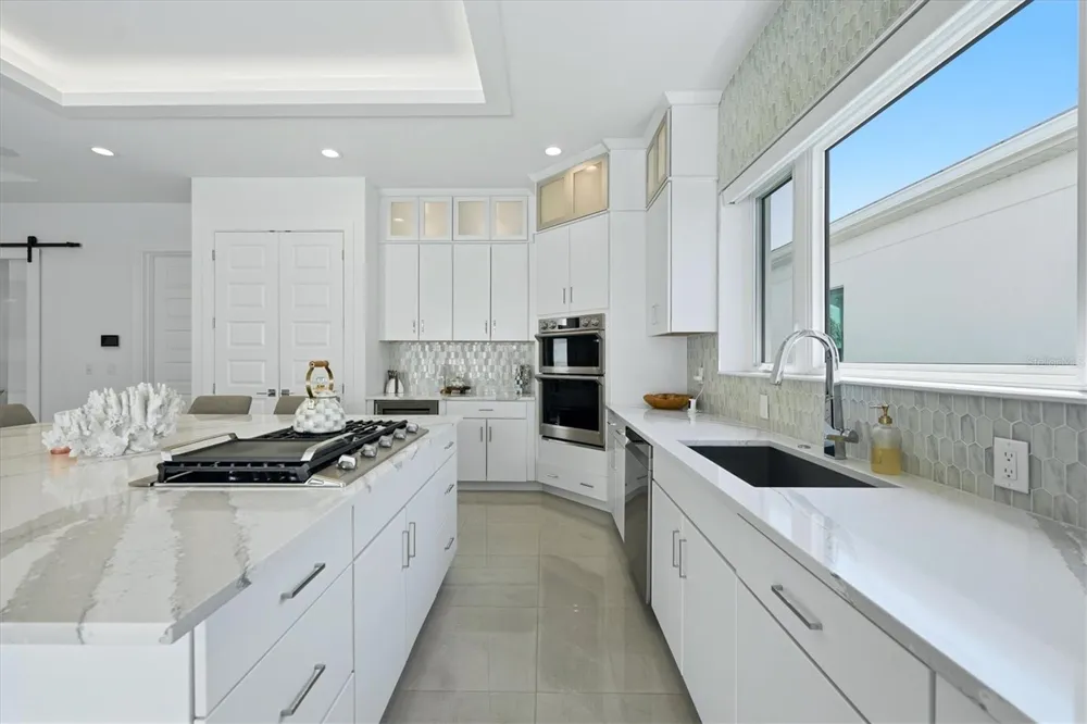 5935 REDBAY BOULEVARD Bradenton, FL 34210