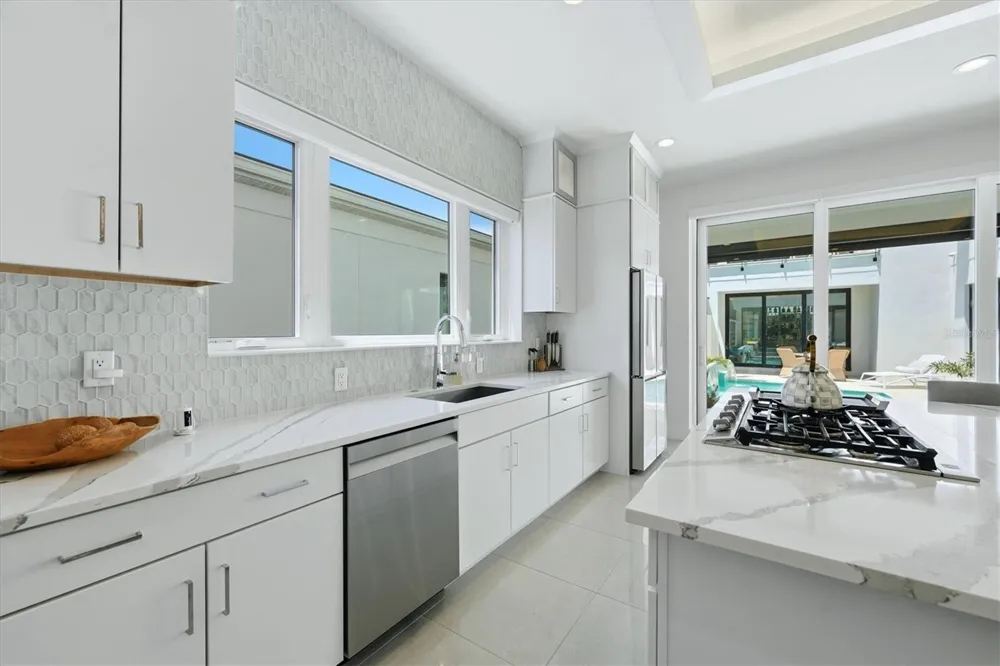 5935 REDBAY BOULEVARD Bradenton, FL 34210