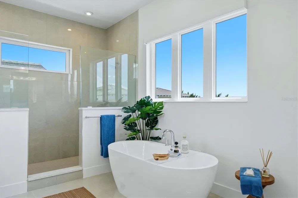 5935 REDBAY BOULEVARD Bradenton, FL 34210