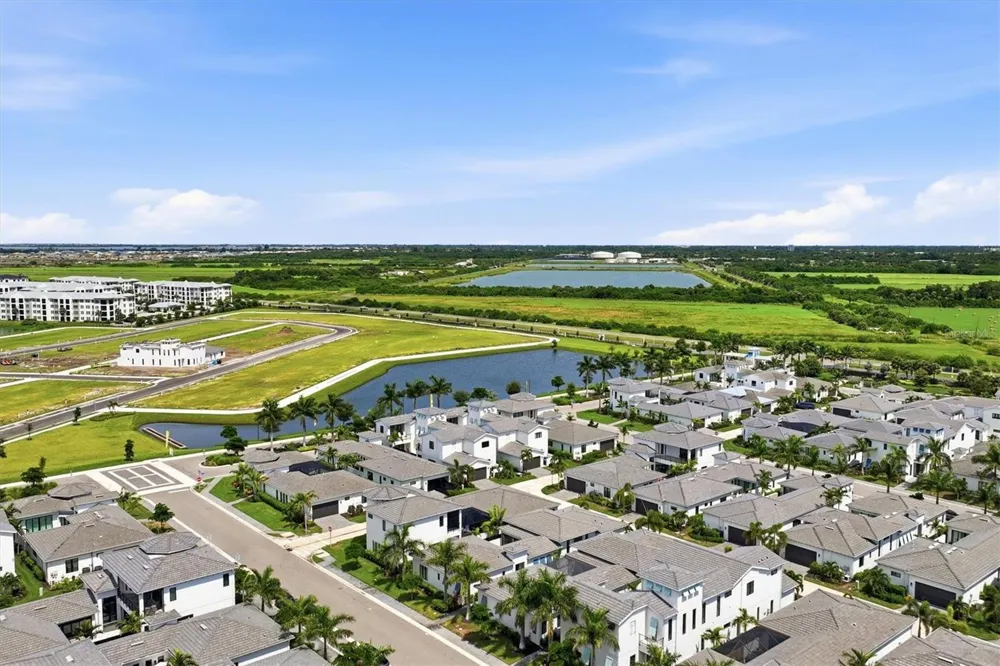 5935 REDBAY BOULEVARD Bradenton, FL 34210