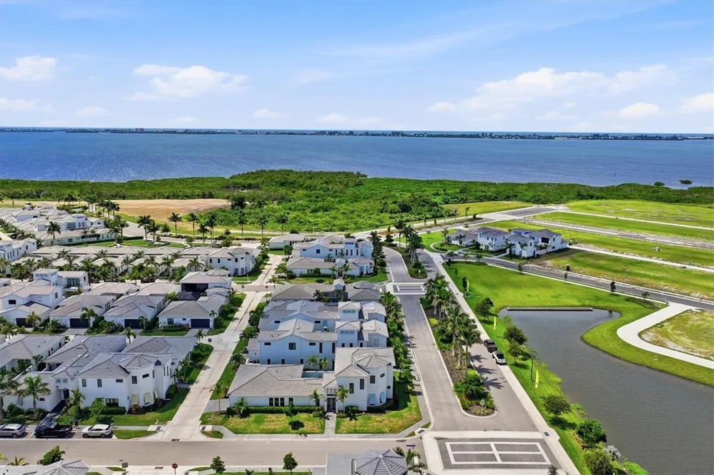5935 REDBAY BOULEVARD Bradenton, FL 34210