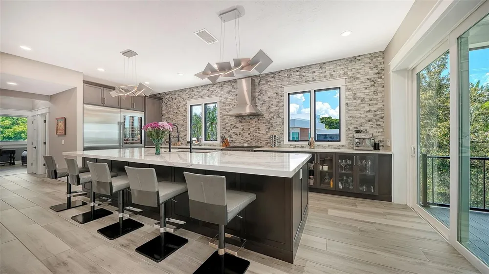7418 WESTMORELAND DRIVE Sarasota, FL 34243