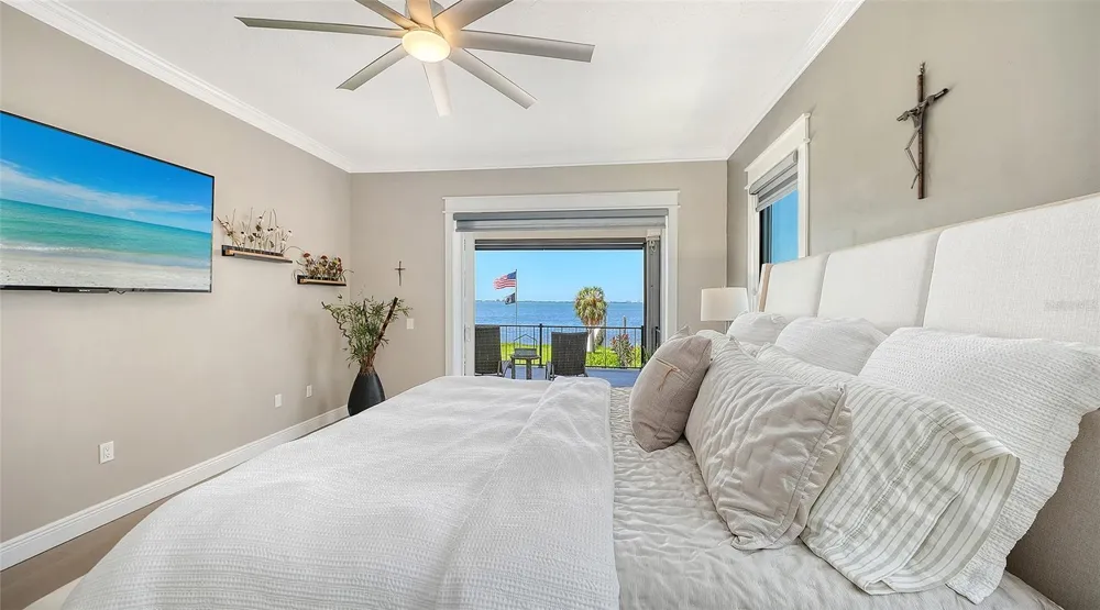 7418 WESTMORELAND DRIVE Sarasota, FL 34243