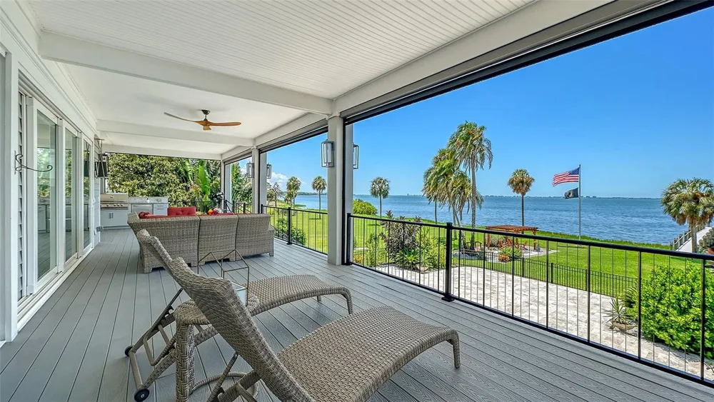 7418 WESTMORELAND DRIVE Sarasota, FL 34243
