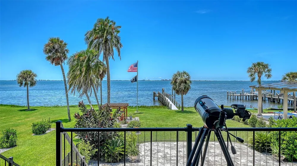 7418 WESTMORELAND DRIVE Sarasota, FL 34243