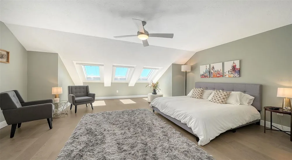 7418 WESTMORELAND DRIVE Sarasota, FL 34243