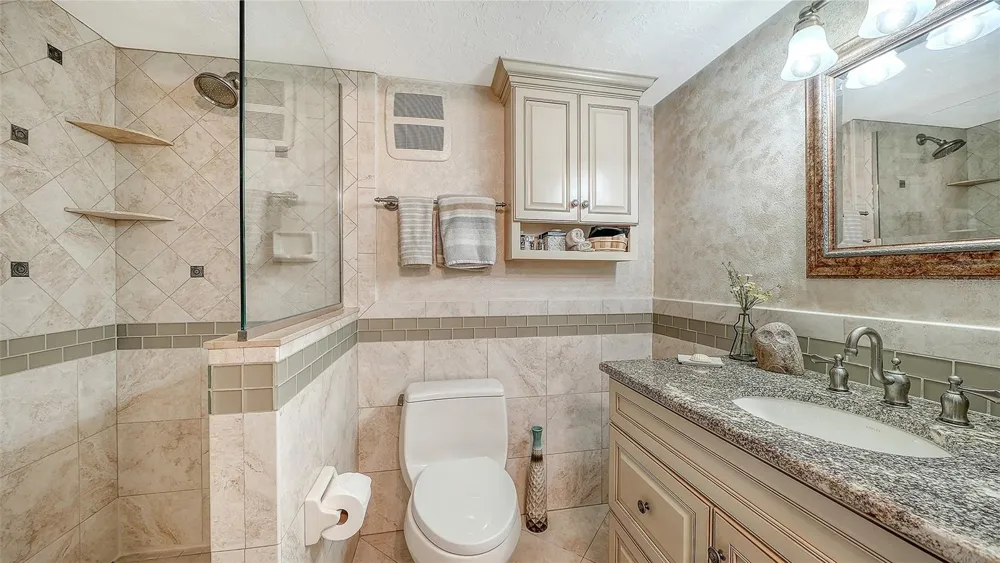 7418 WESTMORELAND DRIVE Sarasota, FL 34243