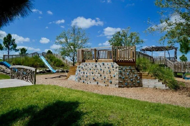 17402 CRUISER BEND Land O Lakes, FL 34638