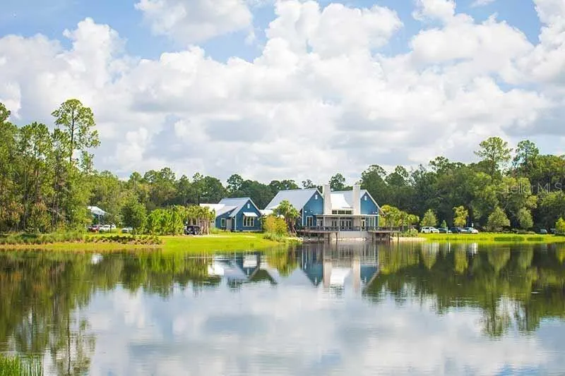 17402 CRUISER BEND Land O Lakes, FL 34638