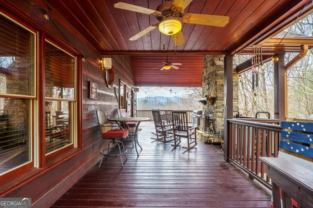 97 Fox Mountain Crossing RD Blue Ridge, GA 30513