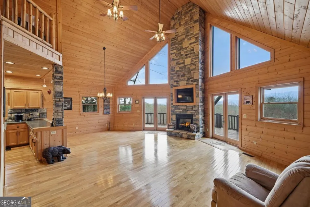 97 Fox Mountain Crossing RD Blue Ridge, GA 30513