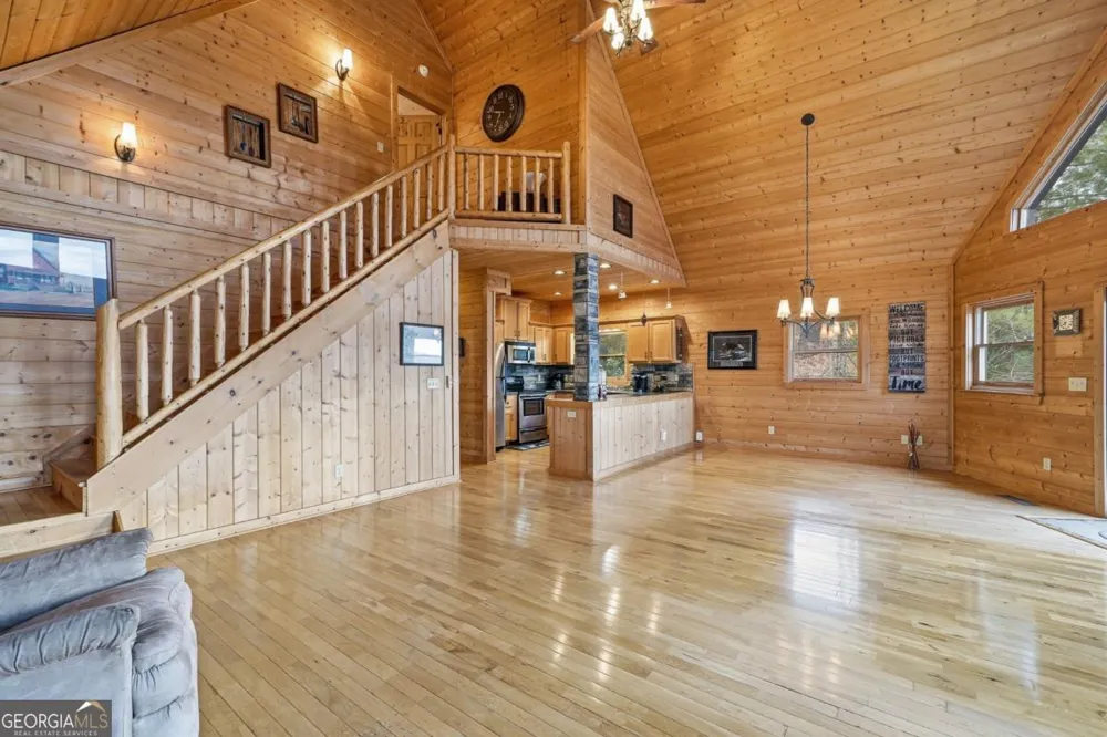 97 Fox Mountain Crossing RD Blue Ridge, GA 30513
