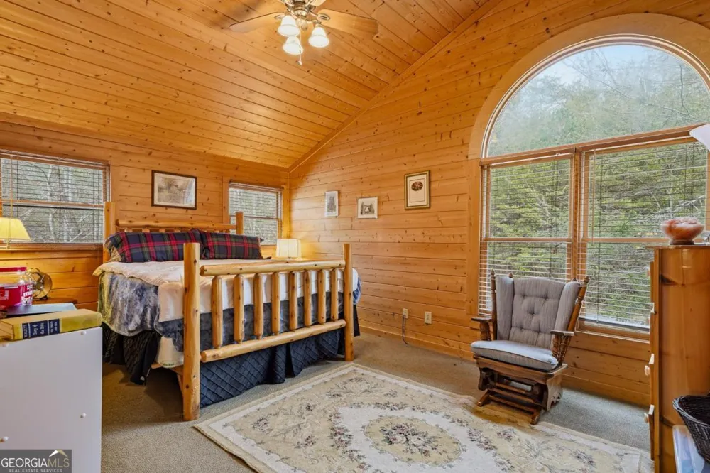 97 Fox Mountain Crossing RD Blue Ridge, GA 30513