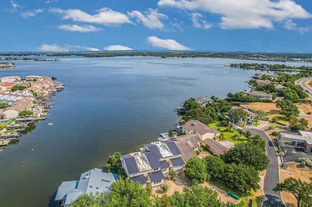102 Bunny Run Horseshoe Bay, TX 78657