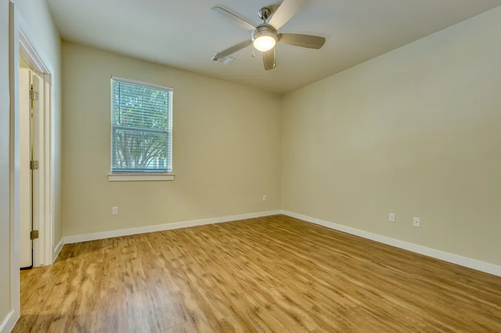 240 Rose Drive #A Dripping Springs, TX 78620