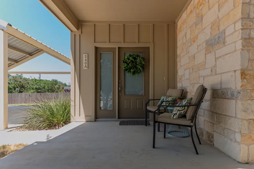 240 Rose Drive #A Dripping Springs, TX 78620