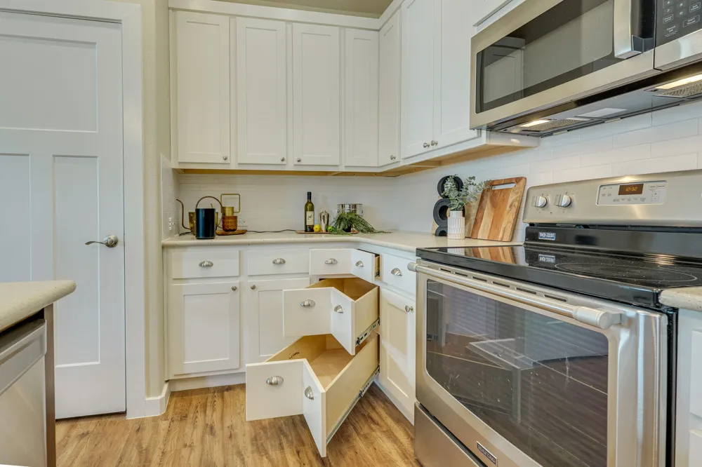 240 Rose Drive #A Dripping Springs, TX 78620