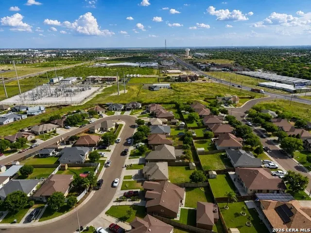 2714 OAK MANOR DR Eagle Pass, TX 78852